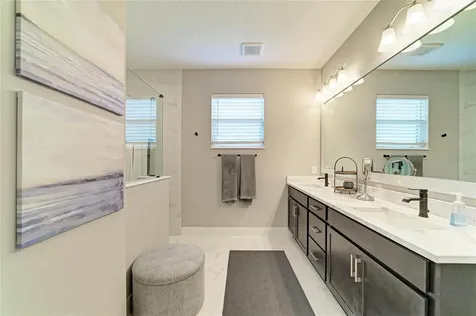 1047 Waterline Court Sarasota FL 34240