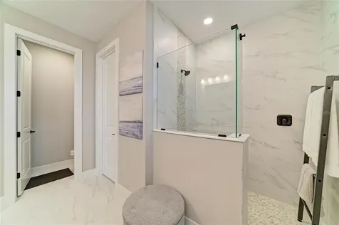 1047 Waterline Court Sarasota FL 34240
