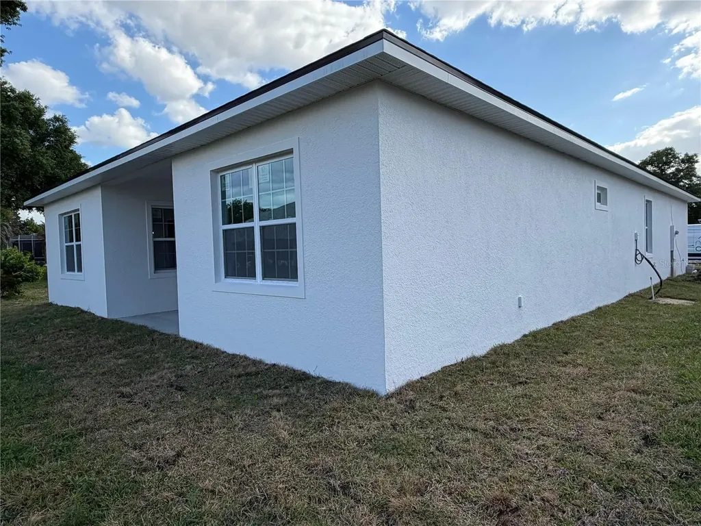 162 W Romany Loop Beverly Hills FL 34465
