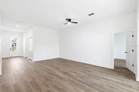 162 W Romany Loop Beverly Hills FL 34465