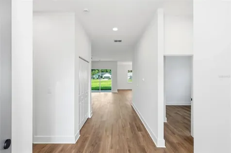 162 W Romany Loop Beverly Hills FL 34465
