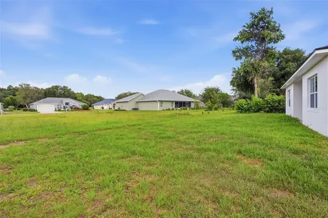 162 W Romany Loop Beverly Hills FL 34465