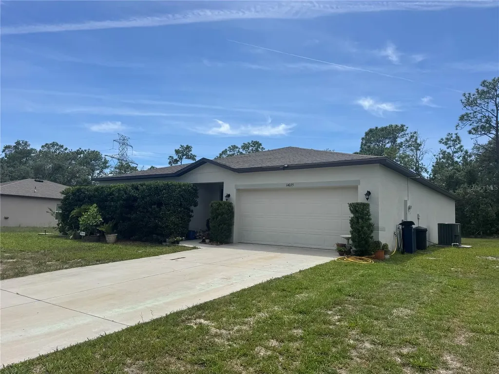 14035 Canyon Swallow Road Weeki Wachee FL 34614