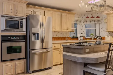 2100 Kings Highway Port Charlotte FL 33980