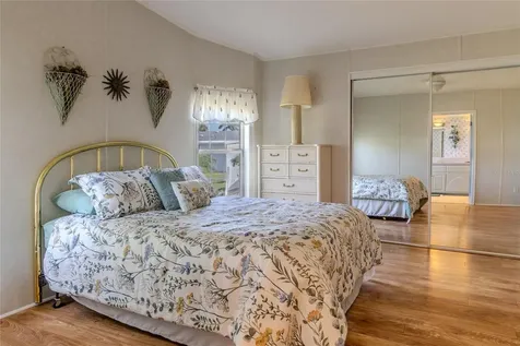 2100 Kings Highway Port Charlotte FL 33980