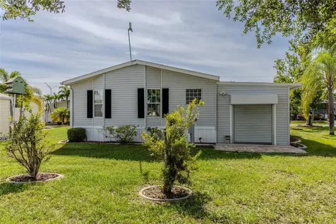 2100 Kings Highway Port Charlotte FL 33980
