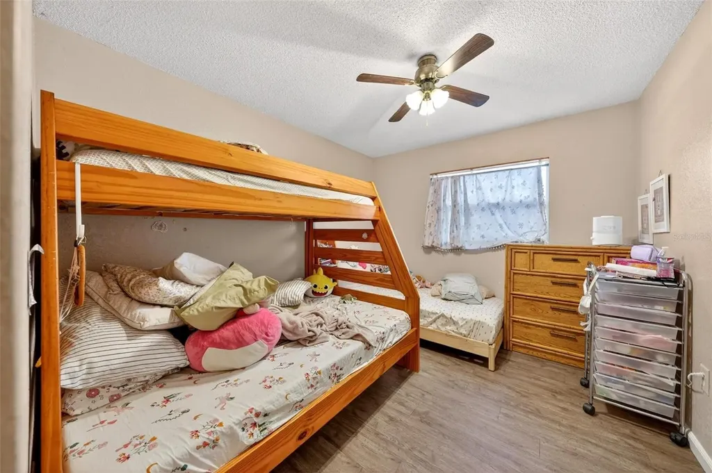 715 4th Street Polk City FL 33868