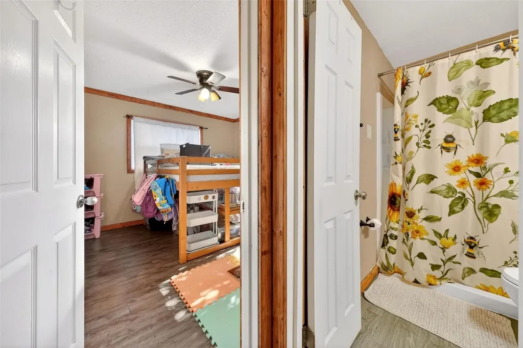 715 4th Street Polk City FL 33868