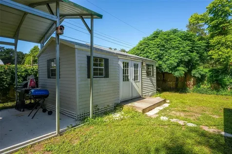 715 4th Street Polk City FL 33868