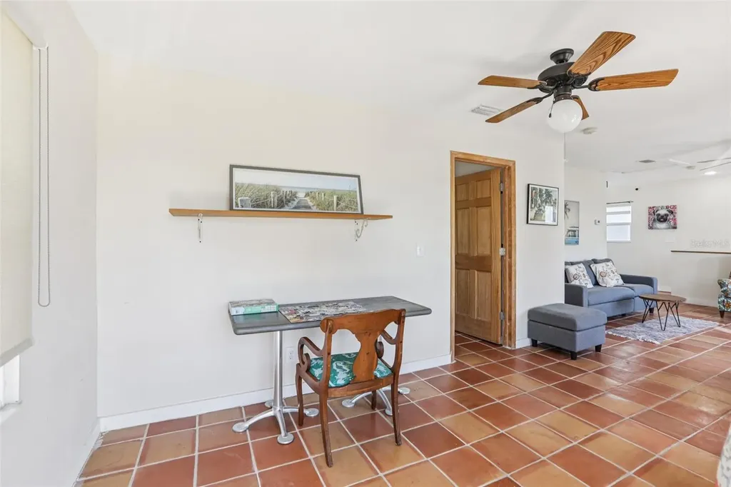 23 80th Avenue Treasure Island FL 33706