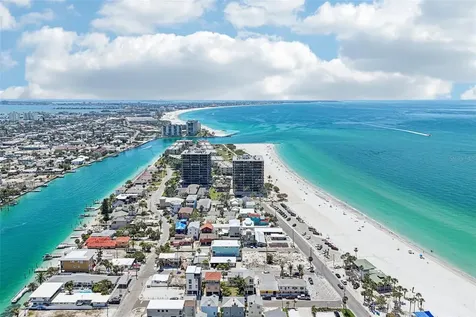 23 80th Avenue Treasure Island FL 33706