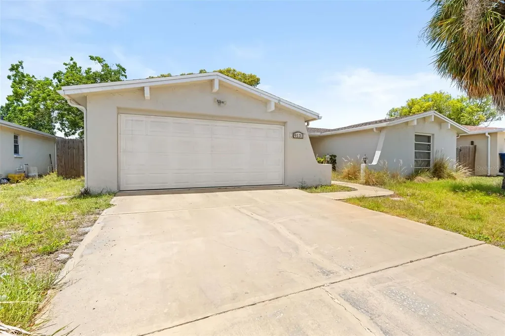9131 Hunt Club Lane Port Richey FL 34668