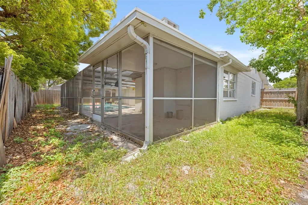 9131 Hunt Club Lane Port Richey FL 34668