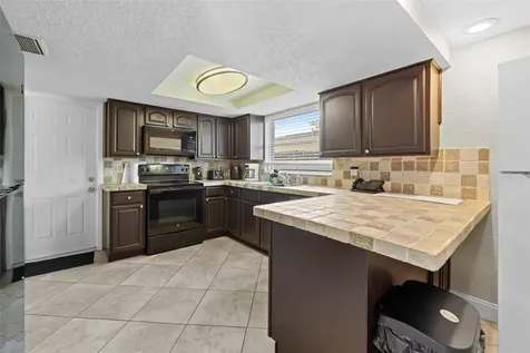 9131 Hunt Club Lane Port Richey FL 34668