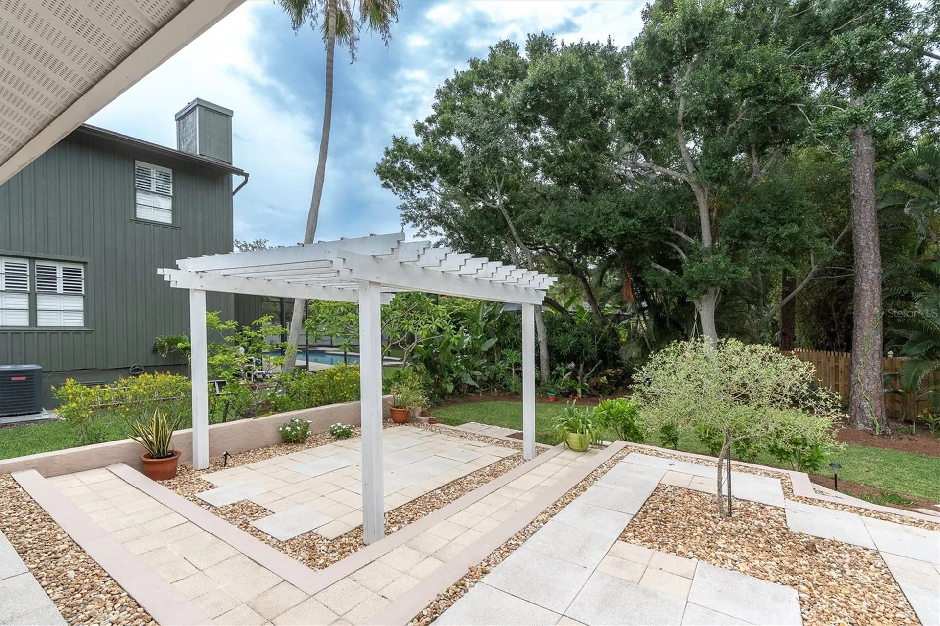 11566 Pine Street Seminole FL 33772