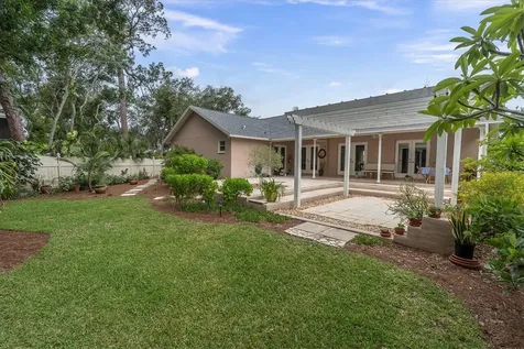 11566 Pine Street Seminole FL 33772
