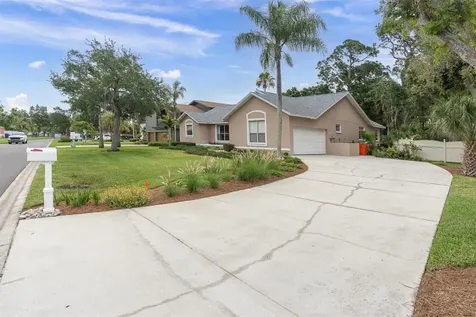 11566 Pine Street Seminole FL 33772