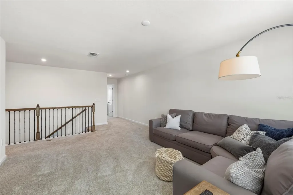 7878 Greenway Avenue Wesley Chapel FL 33544