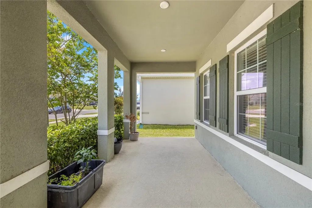 7878 Greenway Avenue Wesley Chapel FL 33544