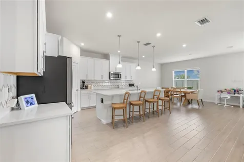 7878 Greenway Avenue Wesley Chapel FL 33544