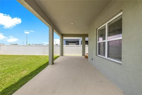7878 Greenway Avenue Wesley Chapel FL 33544