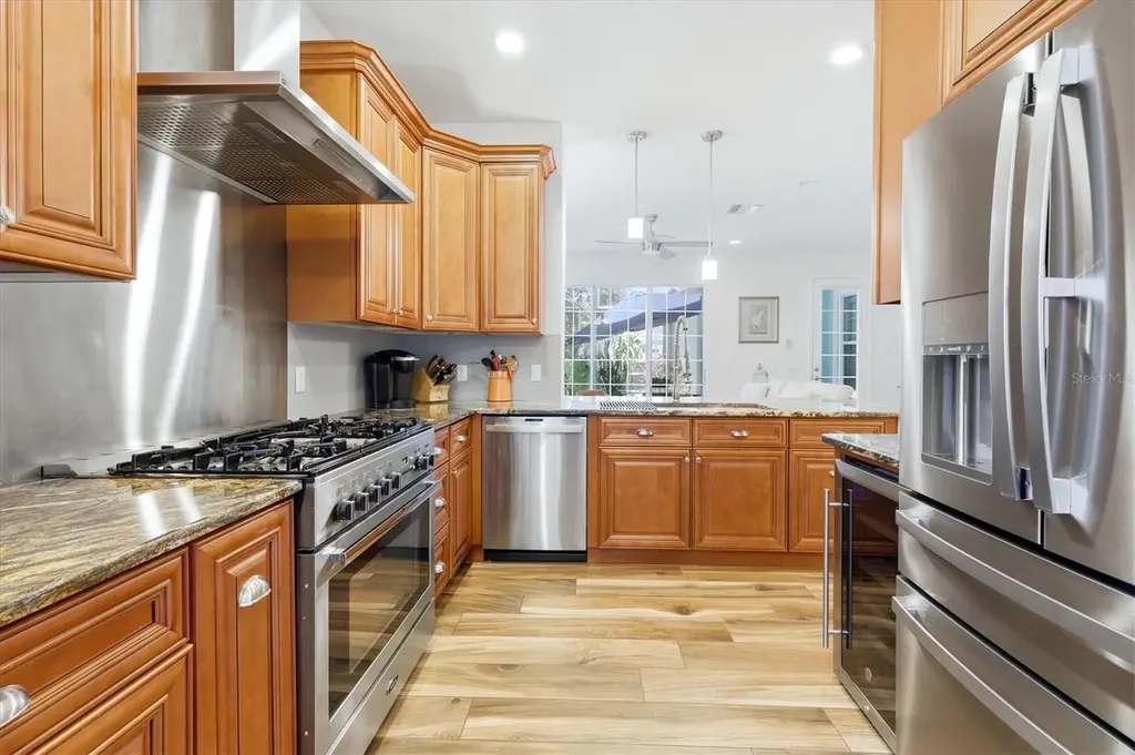 5318 Golden Isles Drive Apollo Beach FL 33572