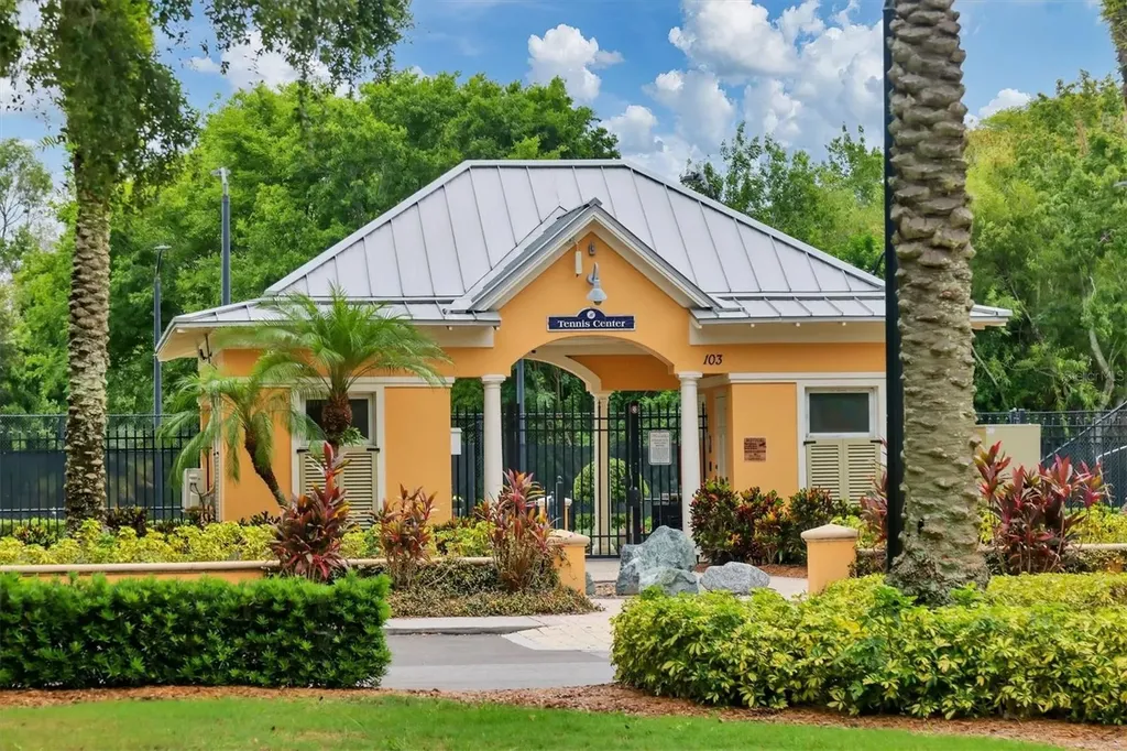 5318 Golden Isles Drive Apollo Beach FL 33572