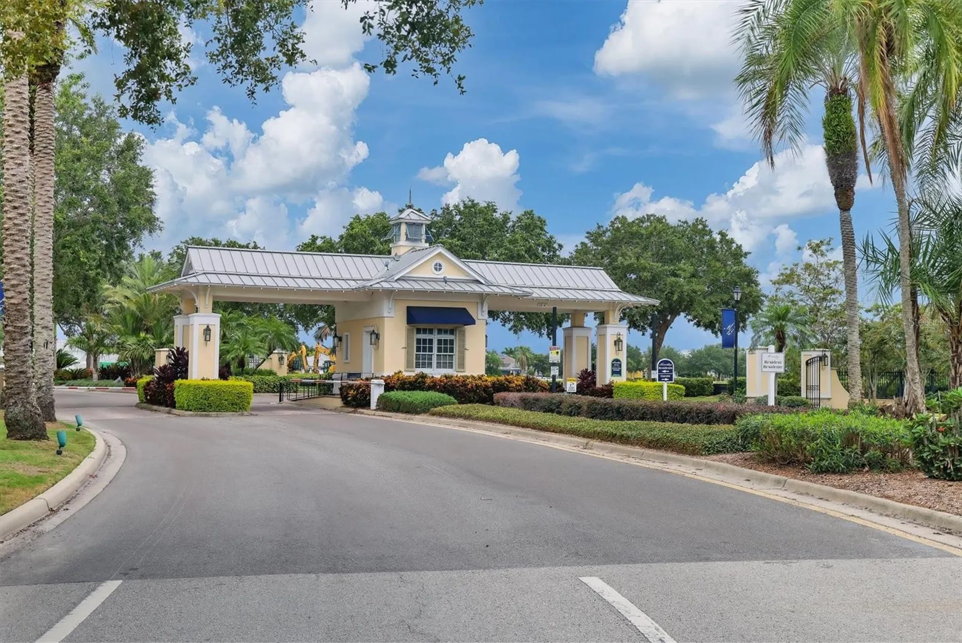 5318 Golden Isles Drive Apollo Beach FL 33572