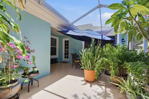5318 Golden Isles Drive Apollo Beach FL 33572
