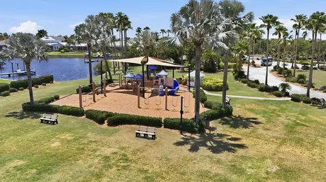 5318 Golden Isles Drive Apollo Beach FL 33572