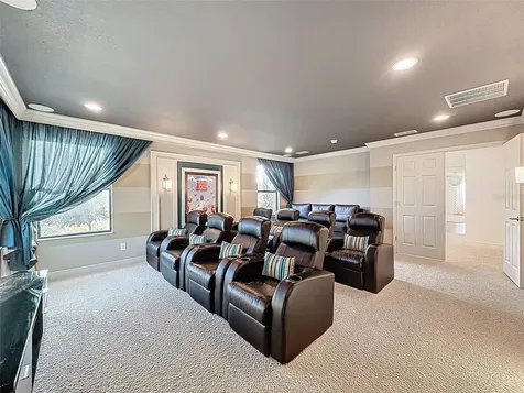 10701 Laurel Vista Way Tampa FL 33647