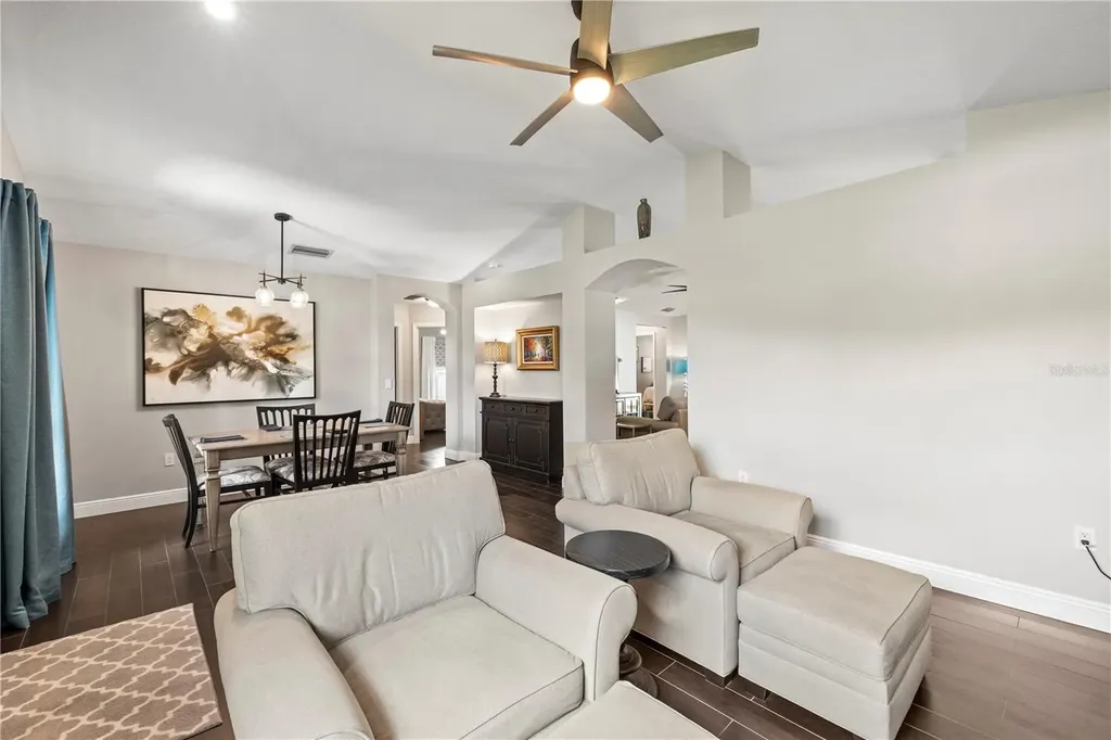 31328 Wrencrest Drive Wesley Chapel FL 33543
