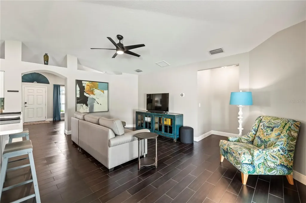 31328 Wrencrest Drive Wesley Chapel FL 33543