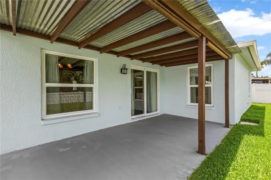 31328 Wrencrest Drive Wesley Chapel FL 33543