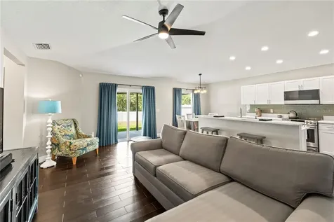 31328 Wrencrest Drive Wesley Chapel FL 33543