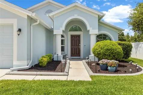 31328 Wrencrest Drive Wesley Chapel FL 33543