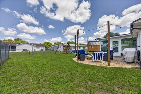 6145 17th Street Zephyrhills FL 33542