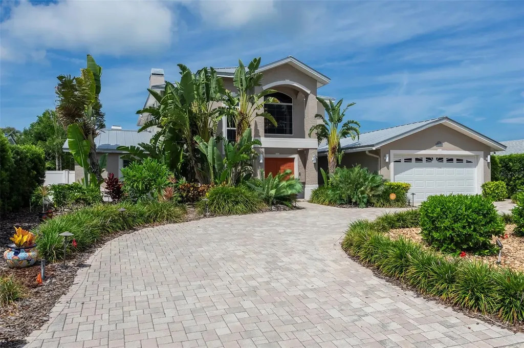 311 S Isle Drive St Pete Beach FL 33706