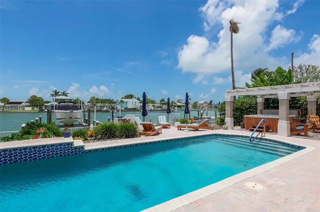 311 S Isle Drive St Pete Beach FL 33706