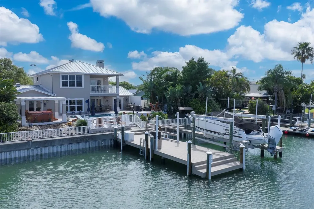311 S Isle Drive St Pete Beach FL 33706