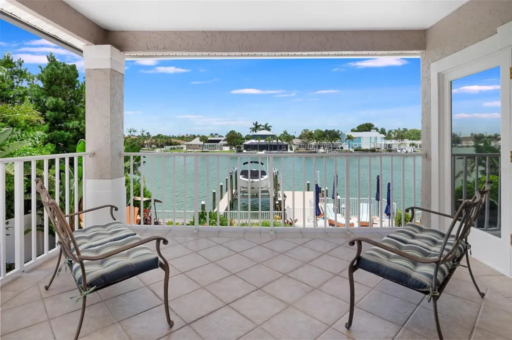 311 S Isle Drive St Pete Beach FL 33706