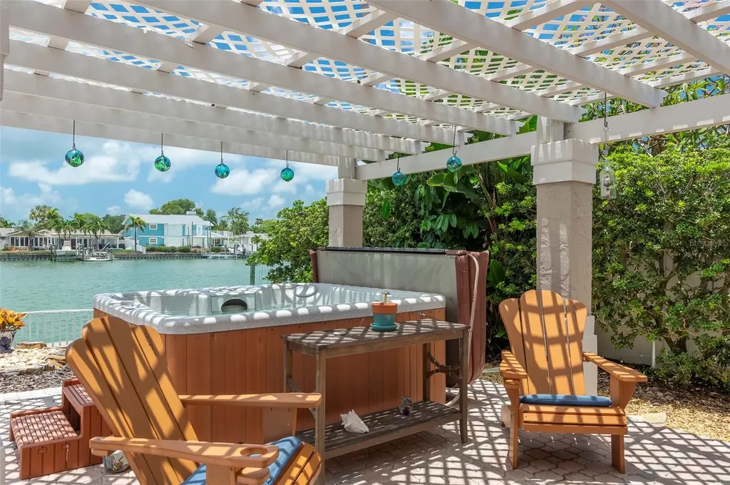 311 S Isle Drive St Pete Beach FL 33706