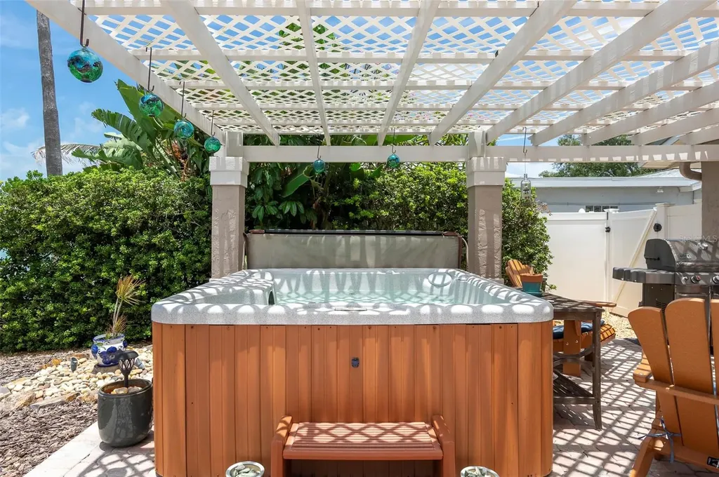 311 S Isle Drive St Pete Beach FL 33706
