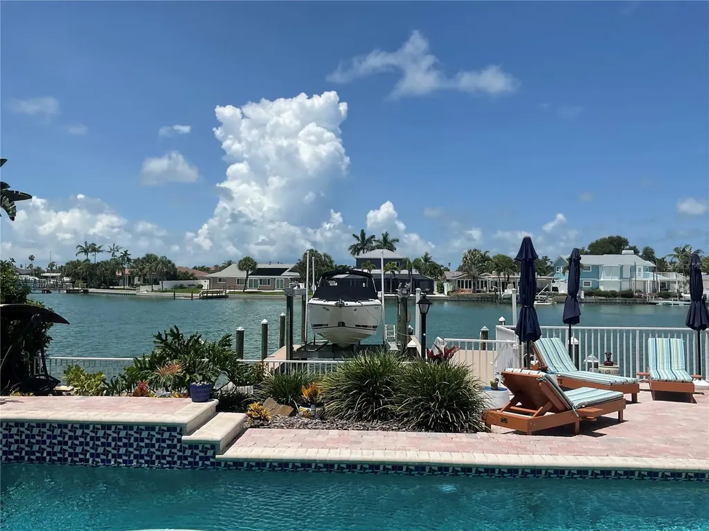 311 S Isle Drive St Pete Beach FL 33706