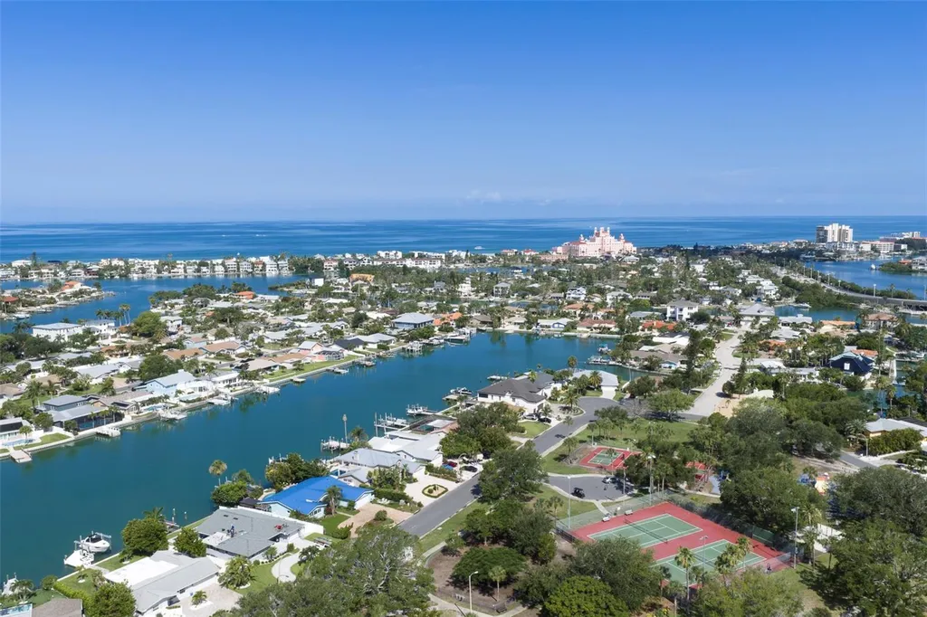 311 S Isle Drive St Pete Beach FL 33706