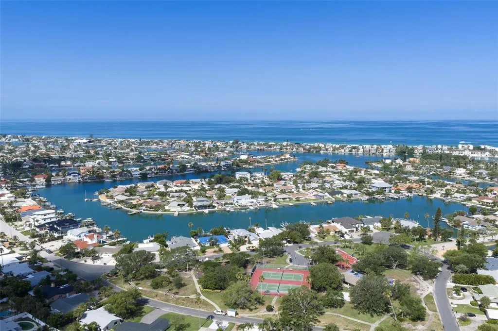 311 S Isle Drive St Pete Beach FL 33706