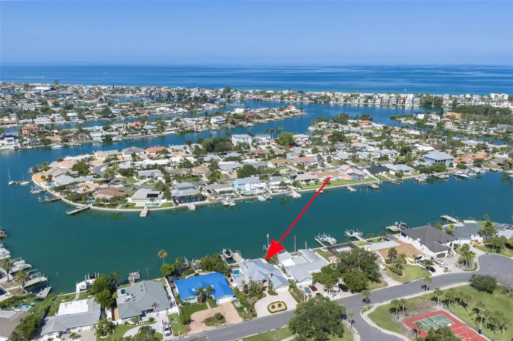 311 S Isle Drive St Pete Beach FL 33706