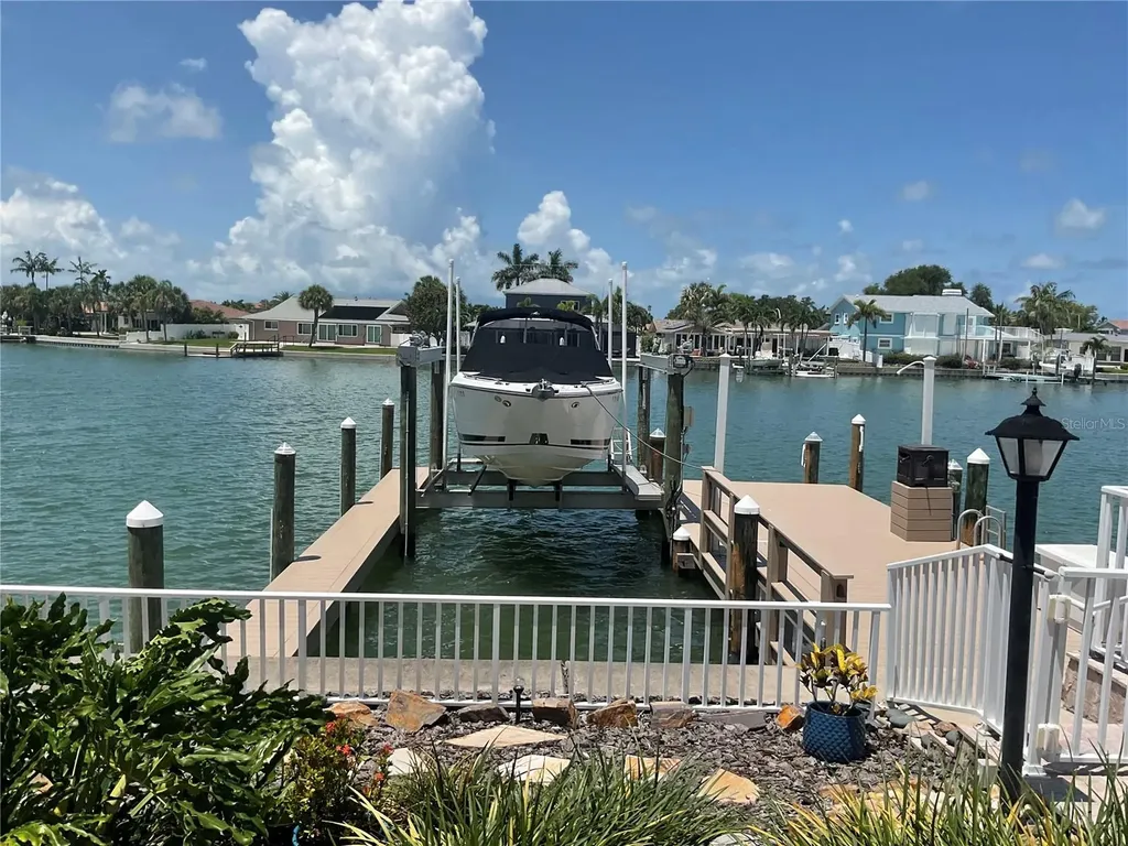 311 S Isle Drive St Pete Beach FL 33706