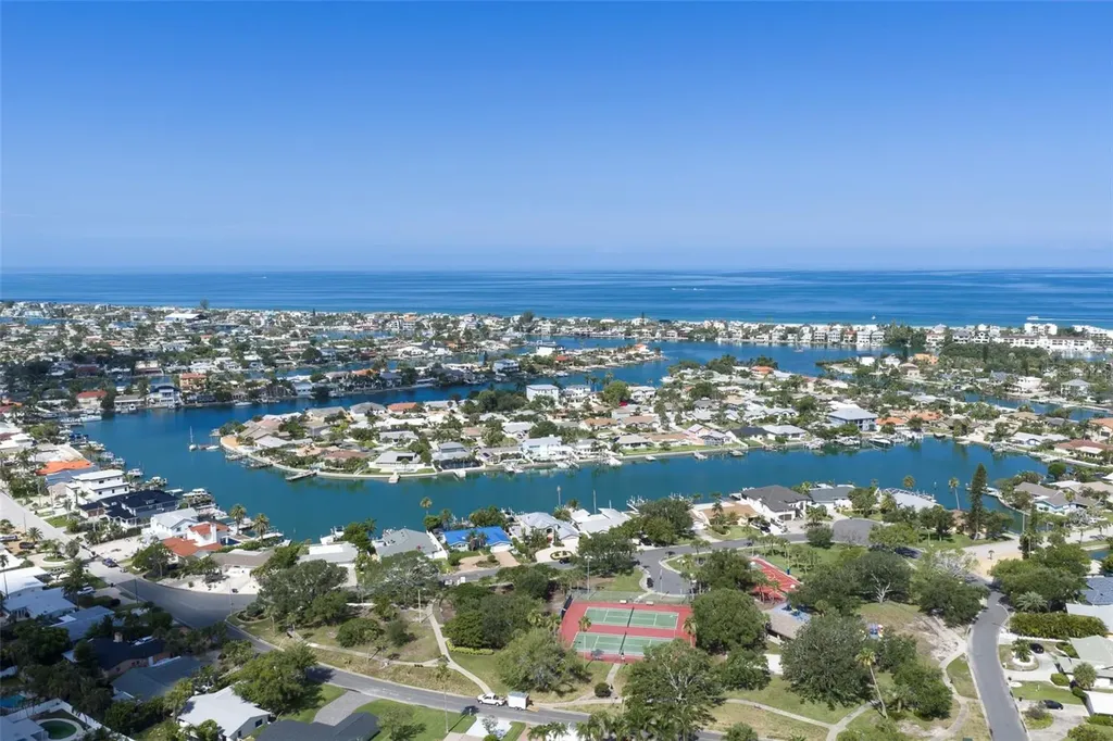 311 S Isle Drive St Pete Beach FL 33706