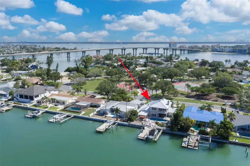 311 S Isle Drive St Pete Beach FL 33706